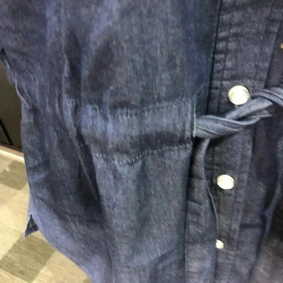 Liz Claiborne Blue Jean long length,button down,elastic tie waist,chest pockets - Picture 5 of 9